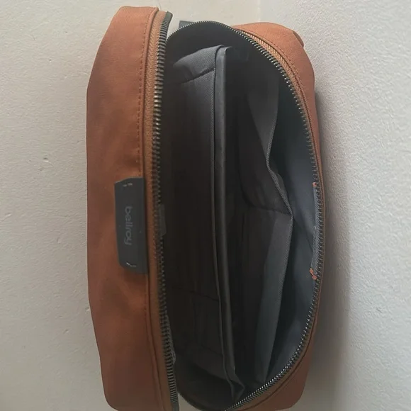 Bellroy Toiletry kit plus - Picture 4 of 4